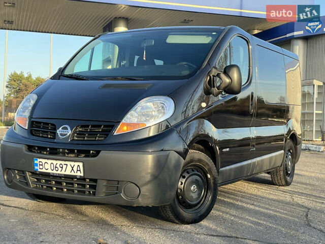 Черный Ниссан Примастар, объемом двигателя 2 л и пробегом 200 тыс. км за 9799 $, фото 16 на Automoto.ua