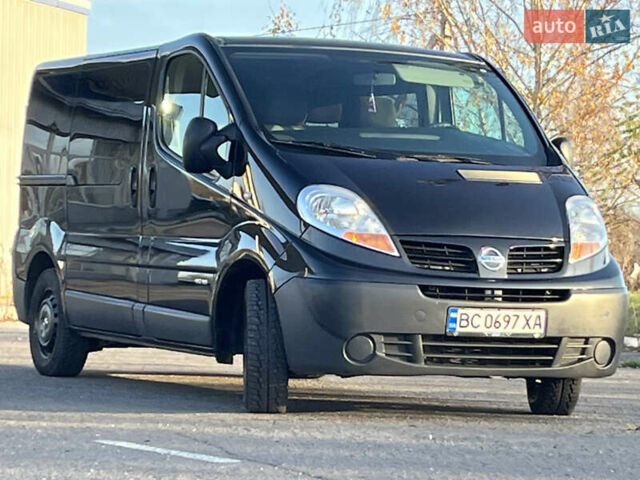 Черный Ниссан Примастар, объемом двигателя 2 л и пробегом 200 тыс. км за 9799 $, фото 7 на Automoto.ua