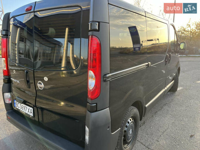 Черный Ниссан Примастар, объемом двигателя 2 л и пробегом 200 тыс. км за 9799 $, фото 55 на Automoto.ua