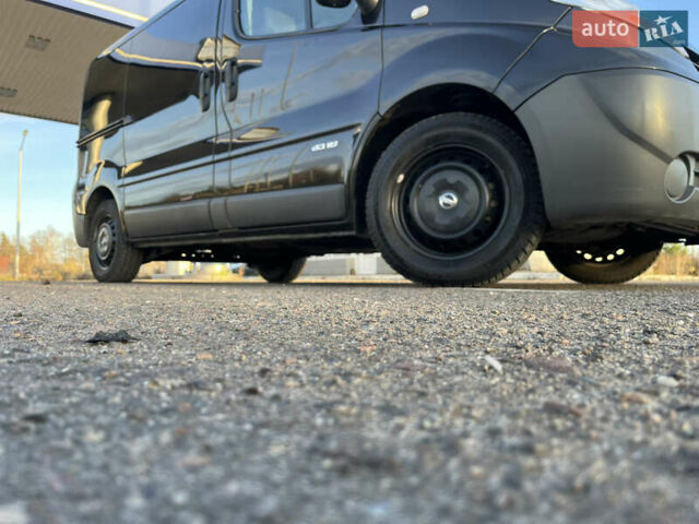 Черный Ниссан Примастар, объемом двигателя 2 л и пробегом 200 тыс. км за 9799 $, фото 63 на Automoto.ua