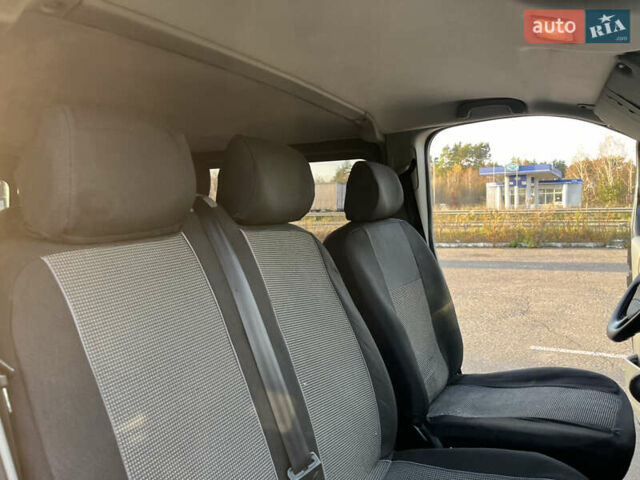 Черный Ниссан Примастар, объемом двигателя 2 л и пробегом 200 тыс. км за 9799 $, фото 108 на Automoto.ua