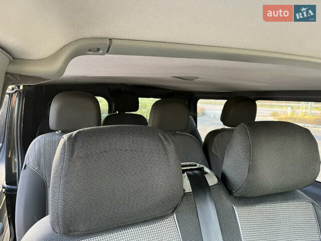 Черный Ниссан Примастар, объемом двигателя 2 л и пробегом 200 тыс. км за 9799 $, фото 114 на Automoto.ua