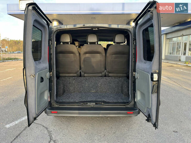 Черный Ниссан Примастар, объемом двигателя 2 л и пробегом 200 тыс. км за 9799 $, фото 125 на Automoto.ua