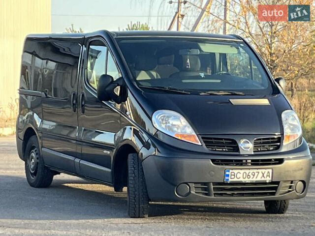 Черный Ниссан Примастар, объемом двигателя 2 л и пробегом 200 тыс. км за 9799 $, фото 6 на Automoto.ua