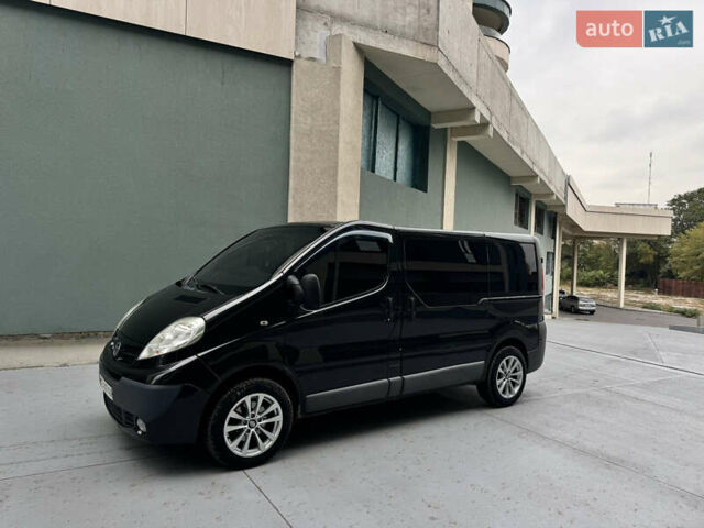 Чорний Ніссан Прімастар, об'ємом двигуна 2 л та пробігом 150 тис. км за 12200 $, фото 1 на Automoto.ua