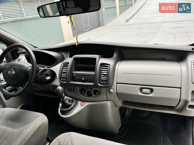 Чорний Ніссан Прімастар, об'ємом двигуна 2 л та пробігом 150 тис. км за 12200 $, фото 9 на Automoto.ua