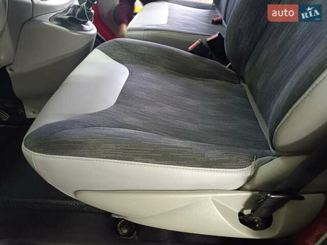 Красный Ниссан Примастар, объемом двигателя 2 л и пробегом 413 тыс. км за 6999 $, фото 19 на Automoto.ua