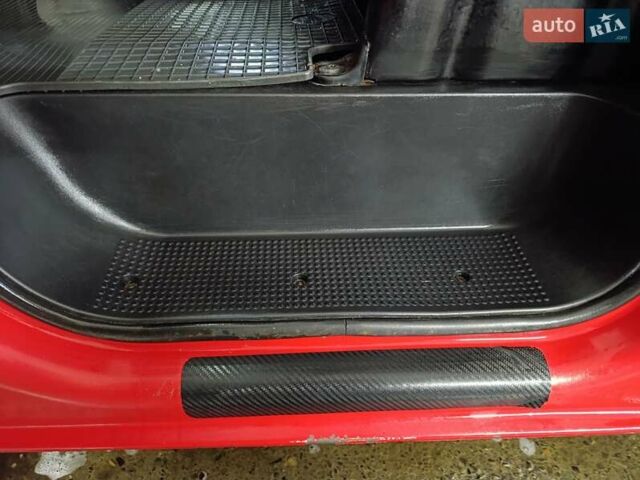 Красный Ниссан Примастар, объемом двигателя 2 л и пробегом 413 тыс. км за 6999 $, фото 20 на Automoto.ua