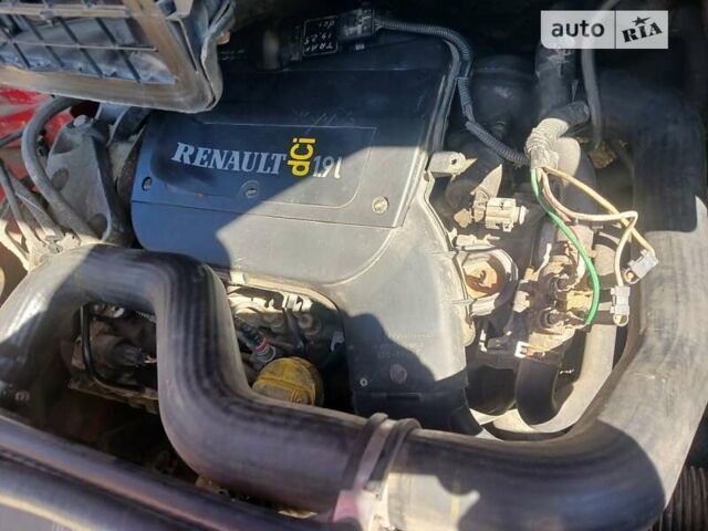 Красный Ниссан Примастар, объемом двигателя 1.87 л и пробегом 300 тыс. км за 7100 $, фото 11 на Automoto.ua