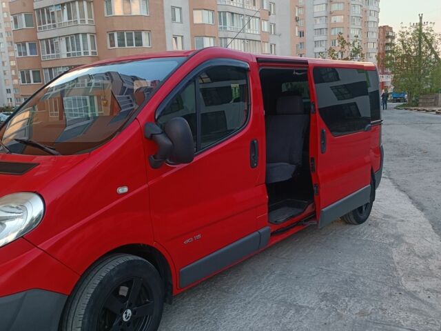 Красный Ниссан Примастар, объемом двигателя 2 л и пробегом 226 тыс. км за 8000 $, фото 9 на Automoto.ua