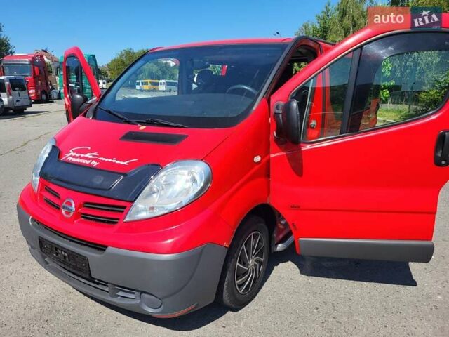 Червоний Ніссан Прімастар, об'ємом двигуна 2 л та пробігом 246 тис. км за 9200 $, фото 40 на Automoto.ua