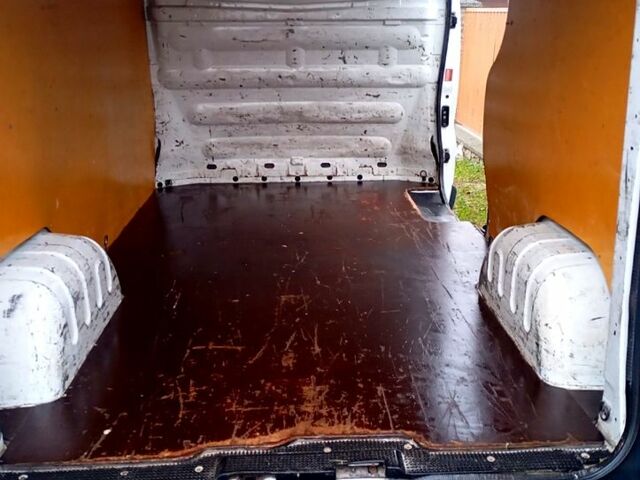 Ніссан Прімастар, об'ємом двигуна 2 л та пробігом 344 тис. км за 8700 $, фото 4 на Automoto.ua