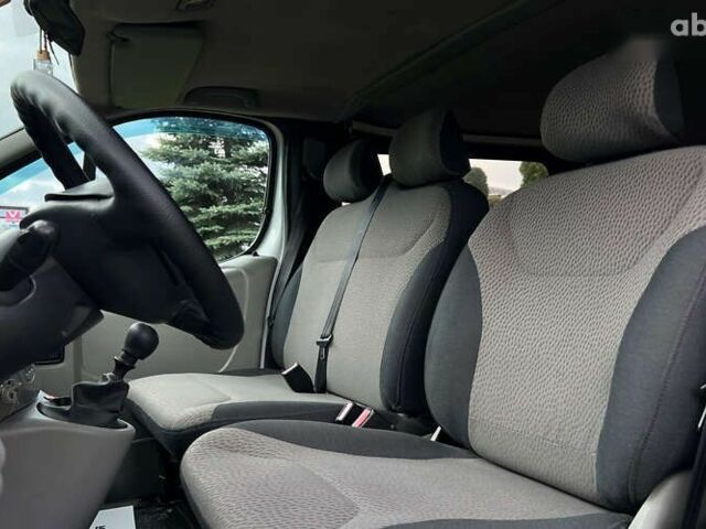 Ніссан Прімастар, об'ємом двигуна 2.5 л та пробігом 385 тис. км за 8700 $, фото 13 на Automoto.ua