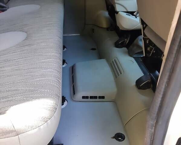 Ниссан Примастар, объемом двигателя 2 л и пробегом 217 тыс. км за 11850 $, фото 61 на Automoto.ua