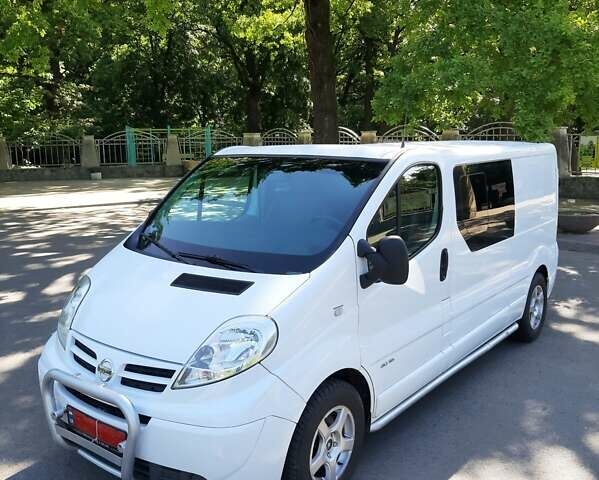 Ниссан Примастар, объемом двигателя 2 л и пробегом 217 тыс. км за 11850 $, фото 3 на Automoto.ua