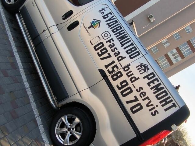 Сірий Ніссан Прімастар, об'ємом двигуна 2 л та пробігом 400 тис. км за 4931 $, фото 1 на Automoto.ua