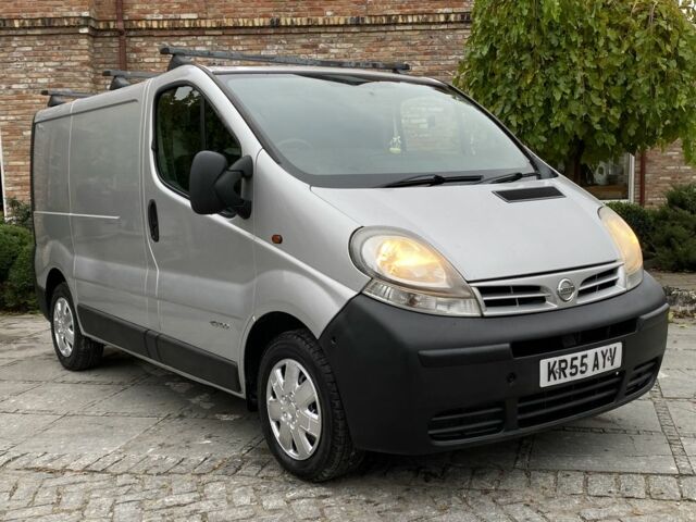 Серый Ниссан Примастар, объемом двигателя 1.9 л и пробегом 200 тыс. км за 3550 $, фото 7 на Automoto.ua