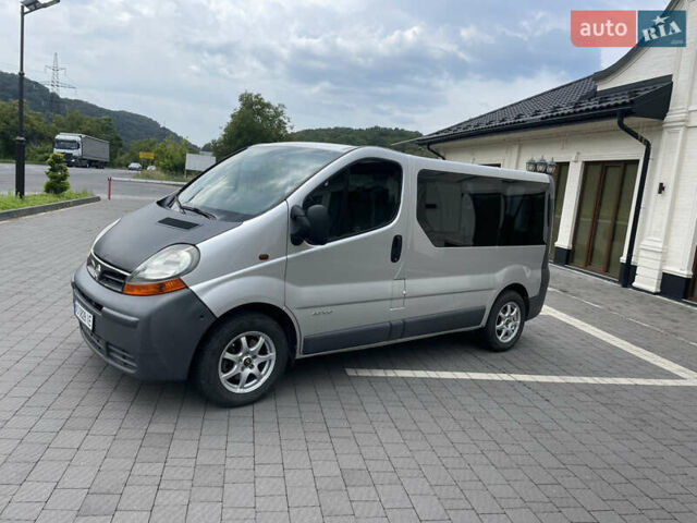 Сірий Ніссан Прімастар, об'ємом двигуна 1.87 л та пробігом 495 тис. км за 7800 $, фото 2 на Automoto.ua