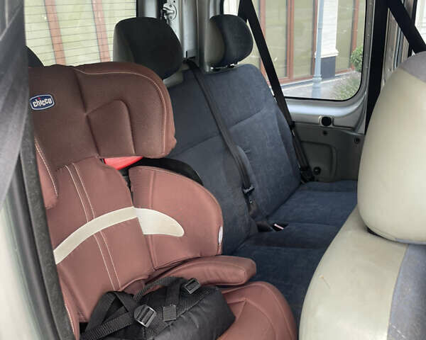 Сірий Ніссан Прімастар, об'ємом двигуна 1.87 л та пробігом 495 тис. км за 7800 $, фото 21 на Automoto.ua