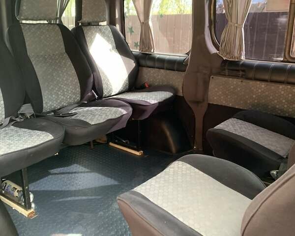 Серый Ниссан Примастар, объемом двигателя 1.87 л и пробегом 300 тыс. км за 5800 $, фото 7 на Automoto.ua