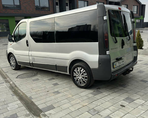 Серый Ниссан Примастар, объемом двигателя 1.9 л и пробегом 425 тыс. км за 6350 $, фото 8 на Automoto.ua