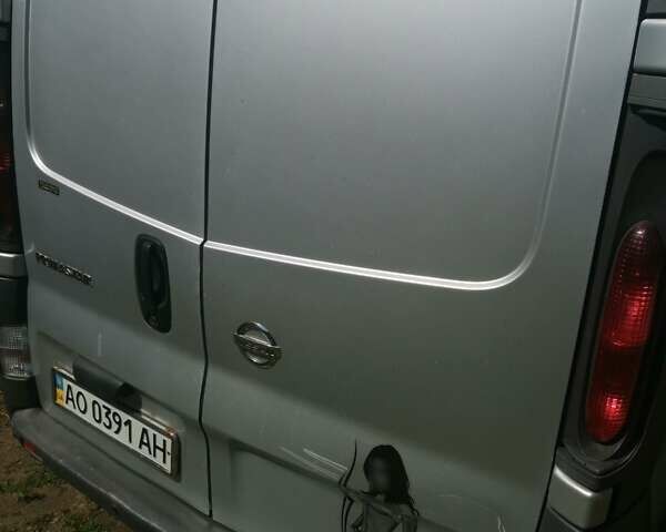 Сірий Ніссан Прімастар, об'ємом двигуна 1.9 л та пробігом 246 тис. км за 6500 $, фото 18 на Automoto.ua
