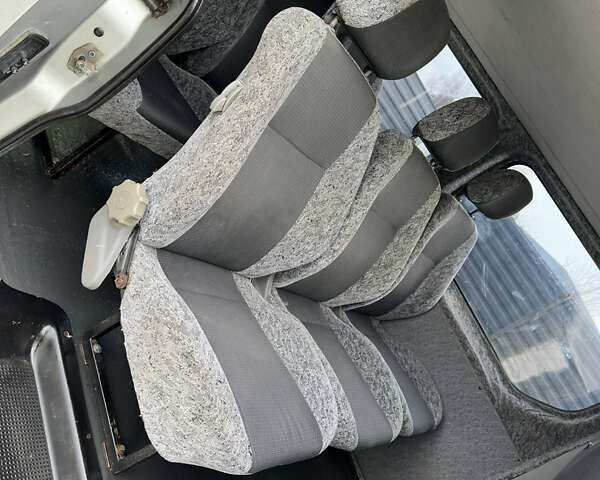 Серый Ниссан Примастар, объемом двигателя 1.9 л и пробегом 425 тыс. км за 6350 $, фото 22 на Automoto.ua