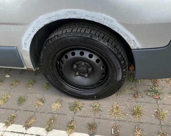 Серый Ниссан Примастар, объемом двигателя 1.9 л и пробегом 490 тыс. км за 5350 $, фото 2 на Automoto.ua