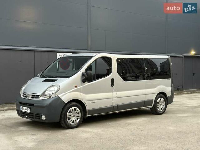 Серый Ниссан Примастар, объемом двигателя 2.5 л и пробегом 285 тыс. км за 7350 $, фото 8 на Automoto.ua