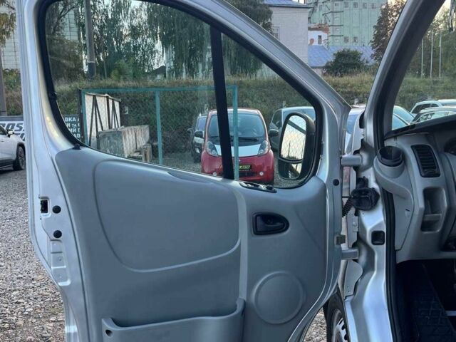 Серый Ниссан Примастар, объемом двигателя 1.9 л и пробегом 300 тыс. км за 7680 $, фото 8 на Automoto.ua