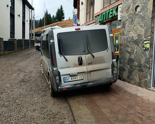 Серый Ниссан Примастар, объемом двигателя 1.87 л и пробегом 441 тыс. км за 6700 $, фото 5 на Automoto.ua