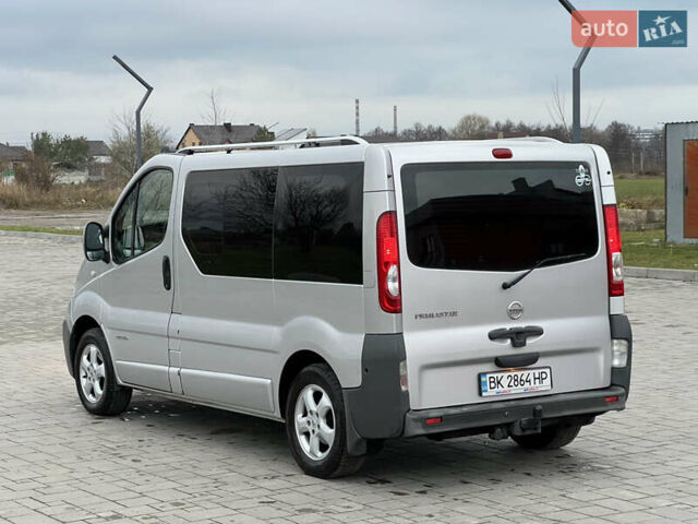 Серый Ниссан Примастар, объемом двигателя 2.5 л и пробегом 237 тыс. км за 9700 $, фото 8 на Automoto.ua