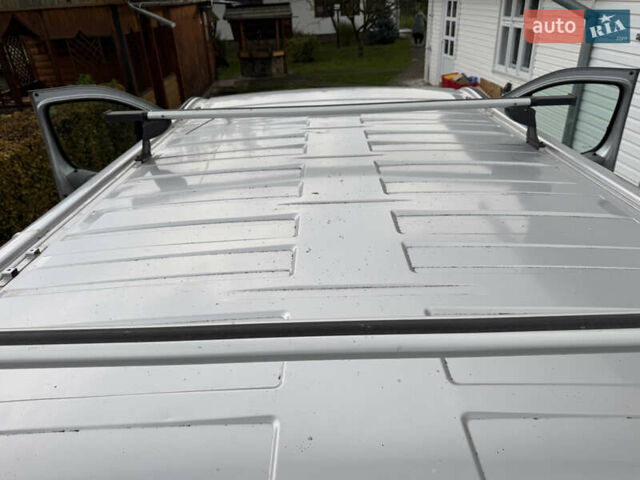 Серый Ниссан Примастар, объемом двигателя 1.87 л и пробегом 266 тыс. км за 8100 $, фото 23 на Automoto.ua