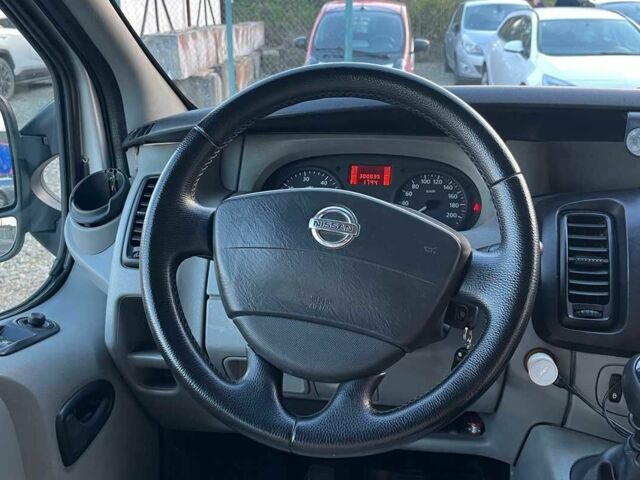 Серый Ниссан Примастар, объемом двигателя 1.9 л и пробегом 300 тыс. км за 7680 $, фото 16 на Automoto.ua