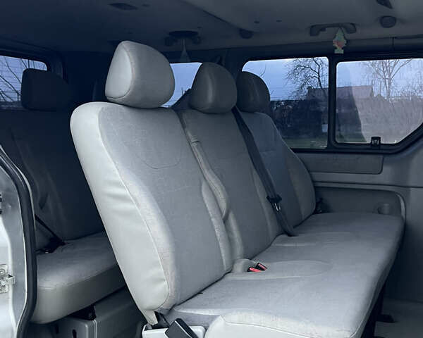 Серый Ниссан Примастар, объемом двигателя 2.5 л и пробегом 237 тыс. км за 9700 $, фото 44 на Automoto.ua