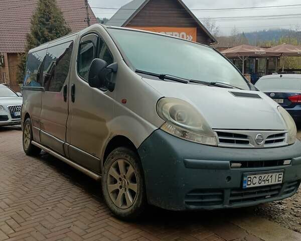 Серый Ниссан Примастар, объемом двигателя 1.87 л и пробегом 441 тыс. км за 6700 $, фото 2 на Automoto.ua