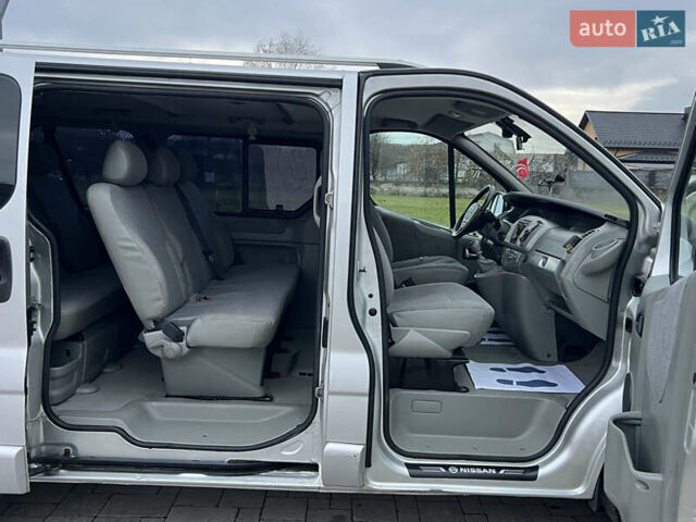 Серый Ниссан Примастар, объемом двигателя 2.5 л и пробегом 237 тыс. км за 9700 $, фото 42 на Automoto.ua