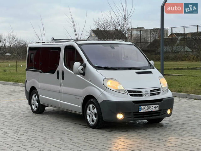 Серый Ниссан Примастар, объемом двигателя 2.5 л и пробегом 237 тыс. км за 9700 $, фото 17 на Automoto.ua