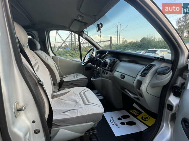 Серый Ниссан Примастар, объемом двигателя 1.87 л и пробегом 300 тыс. км за 7999 $, фото 22 на Automoto.ua