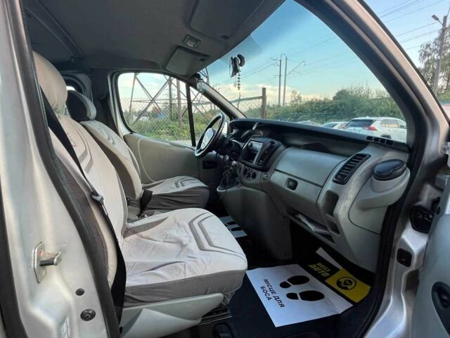 Серый Ниссан Примастар, объемом двигателя 1.9 л и пробегом 300 тыс. км за 7680 $, фото 22 на Automoto.ua