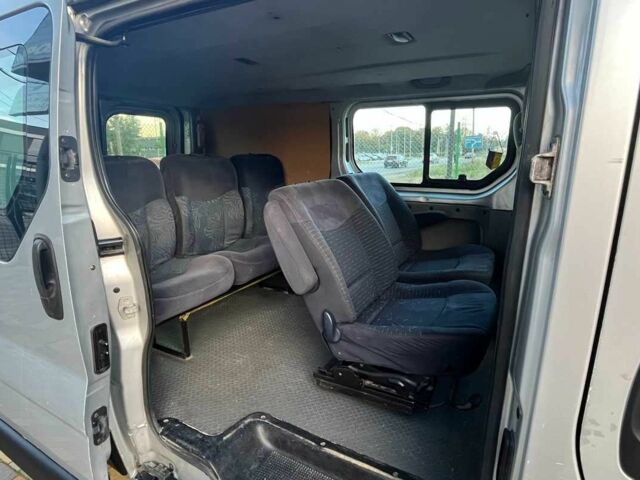 Серый Ниссан Примастар, объемом двигателя 1.9 л и пробегом 300 тыс. км за 7680 $, фото 21 на Automoto.ua