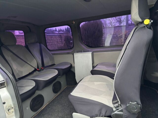 Сірий Ніссан Прімастар, об'ємом двигуна 1.9 л та пробігом 166 тис. км за 8900 $, фото 3 на Automoto.ua