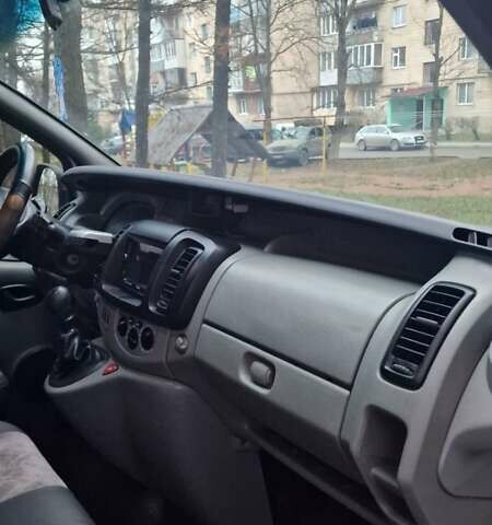 Серый Ниссан Примастар, объемом двигателя 2 л и пробегом 293 тыс. км за 9800 $, фото 17 на Automoto.ua