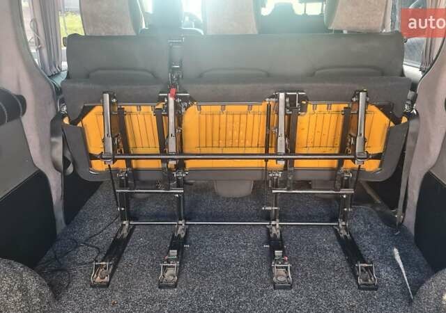 Серый Ниссан Примастар, объемом двигателя 2 л и пробегом 293 тыс. км за 9800 $, фото 20 на Automoto.ua