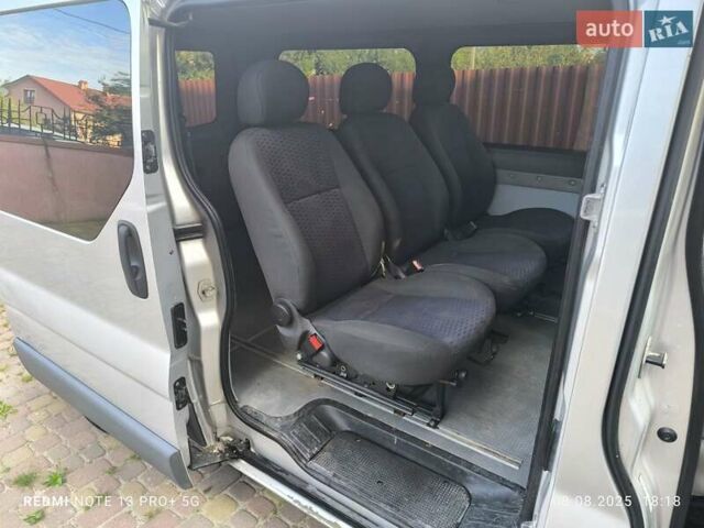 Серый Ниссан Примастар, объемом двигателя 2 л и пробегом 280 тыс. км за 11000 $, фото 12 на Automoto.ua