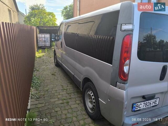 Серый Ниссан Примастар, объемом двигателя 2 л и пробегом 280 тыс. км за 11000 $, фото 5 на Automoto.ua