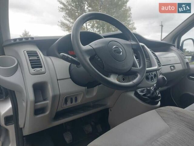 Сірий Ніссан Прімастар, об'ємом двигуна 2 л та пробігом 218 тис. км за 15300 $, фото 6 на Automoto.ua