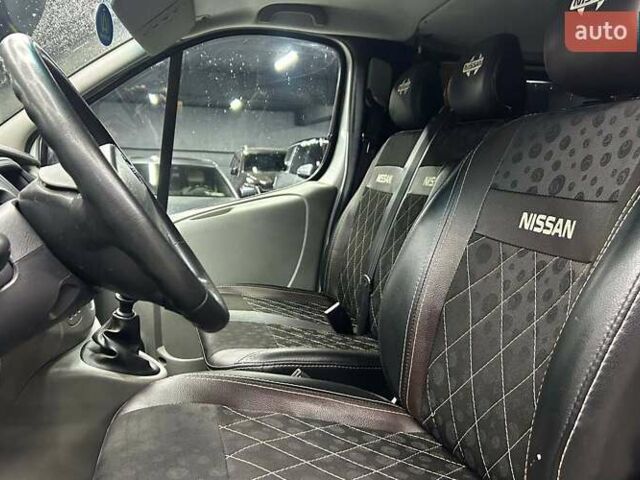 Серый Ниссан Примастар, объемом двигателя 2 л и пробегом 215 тыс. км за 14000 $, фото 9 на Automoto.ua