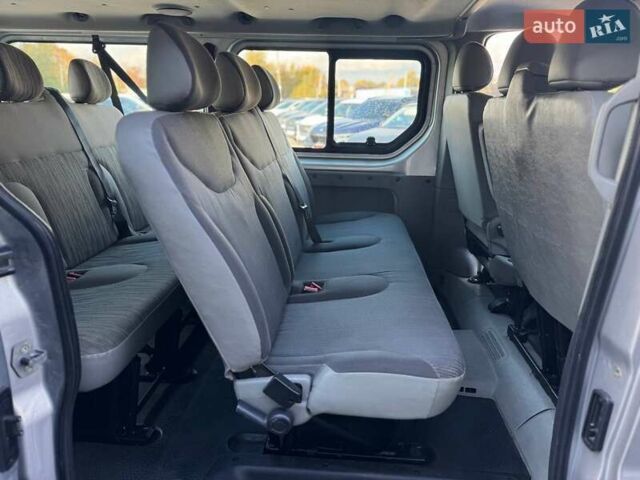 Сірий Ніссан Прімастар, об'ємом двигуна 2 л та пробігом 342 тис. км за 15300 $, фото 33 на Automoto.ua