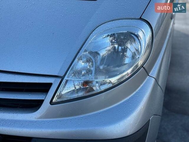 Сірий Ніссан Прімастар, об'ємом двигуна 2 л та пробігом 342 тис. км за 15300 $, фото 11 на Automoto.ua